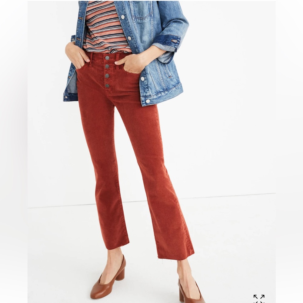 Madewell Cali Demi-Boot Jeans Corduroy Edition SIZE 29 Color canterbury red